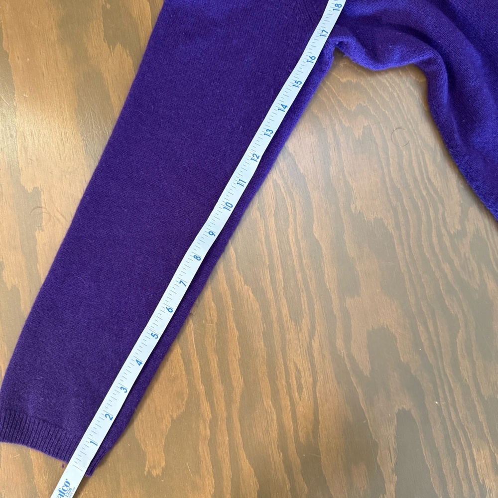 Bloomingdale’s Cashmere Turtleneck Sweater, XL - Picture 7 of 12